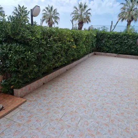 Sound Of The Sea Apartment